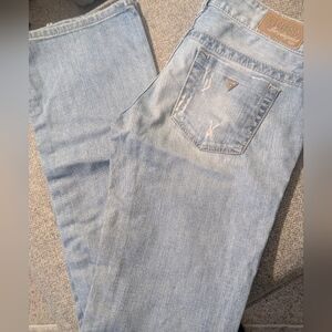 Women's Guess Light Color Boot Cut Jeans.
